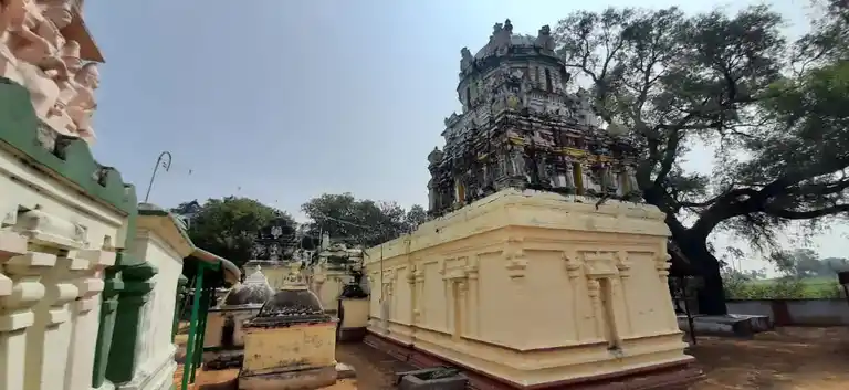 Arulmigu Palingeshwarar Temple, Vellithirupur - 638314 அருள்மிகு பளிங்கீஸ்வரர் திருக்கோயில், Vellithirupur - 638314, Erode - Ancient Temple Architecture and History Image 9
