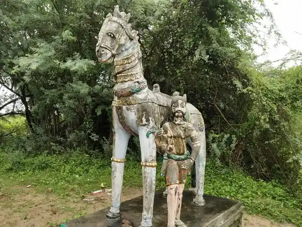 Arulmigu Paliniyappa Ayyanar Temple, Thannilaipadi - 609105 அருள்மிகு பழனியப்ப அய்யனார் திருக்கோயில், Thannilaipadi - 609105, Nagapattinam - Ancient Temple Architecture and History Image 7