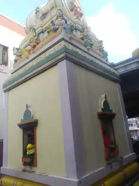 Arulmigu Pall Mariamman Temple, Thillai Nagar, Coimbatore - 641027 அருள்மிகு பால்மாரியம்மன் திருக்கோயில், கோயமுத்தூர், கோயமுத்தூர் - 641027, Coimbatore - Ancient Temple Architecture and History Image 6