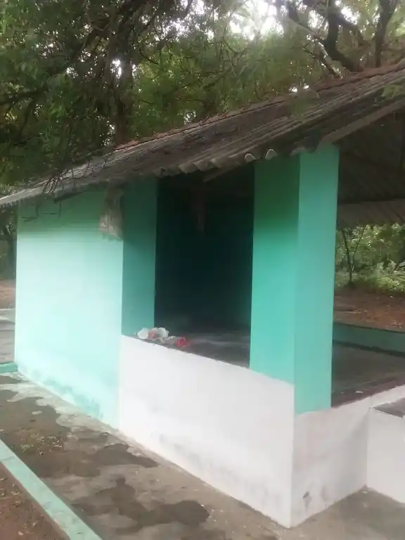 Arulmigu Pallar Pothu Karuppannswamy Temple, Umaiyalpuram - 621202 Arulmigu Pallar pothu Karuppannswamy Temple, Umaiyalpuram - 621202, Thiruchirappalli - Ancient Temple Architecture and History Image 4