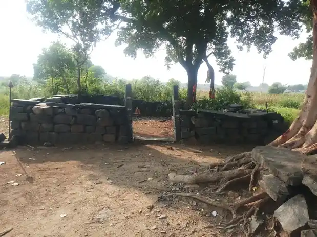 Arulmigu Pallarmaruthaiyan Temple, Esanai - 621219 அருள்மிகு பல்லர்மருதையான் திருக்கோயில், Esanai - 621219, Perambalur - Ancient Temple Architecture and History Image 3