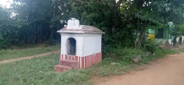 Arulmigu Pallipatti Pillaiyar Temple, Kongudippatti - 622102 அருள்மிகு பள்ளிப்பட்டி பிள்ளையார் திருக்கோயில், Kongudippatti - 622102, Pudukkottai - Ancient Temple Architecture and History Image 4
