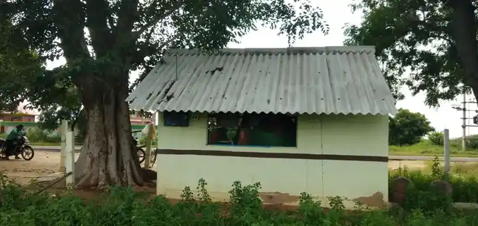 Arulmigu Pambalamman Temple, Keelapanchapatti - 639119 அருள்மிகு பாம்பாலம்மன் திருக்கோயில், Keelapanchapatti - 639119, Karur - Ancient Temple Architecture and History Image 3