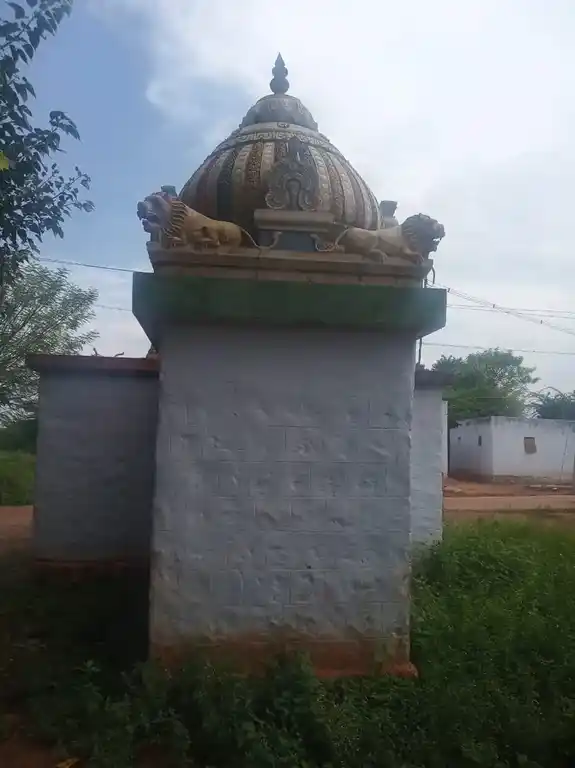 Arulmigu Pambalamman Temple, Maniyarampatti - 621302 Arulmigu Pambalamman Temple, Maniyarampatti - 621302, Thiruchirappalli - Ancient Temple Architecture and History Image 2