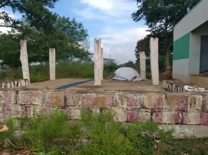 Arulmigu Pambalamman Temple, Rachandar Thirumalai - 621313 அருள்மிகு பாம்பாலம்மன் திருக்கோயில்,  - 621313, Karur - Ancient Temple Architecture and History Image 5