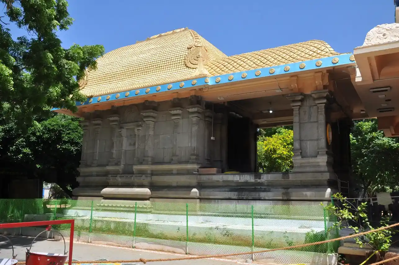 Arulmigu Pamban Swamy Temple, Thiruvanmiyur, Chennai - 600041