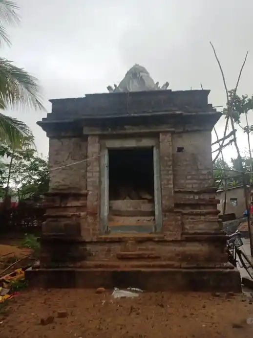Arulmigu Pampalayamman Temple, Keezhchavadi - 608102 அருள்மிகு பாம்பாளையம்மன் திருக்கோயில், Keezhchavadi - 608102, Cuddalore - Ancient Temple Architecture and History Image 5