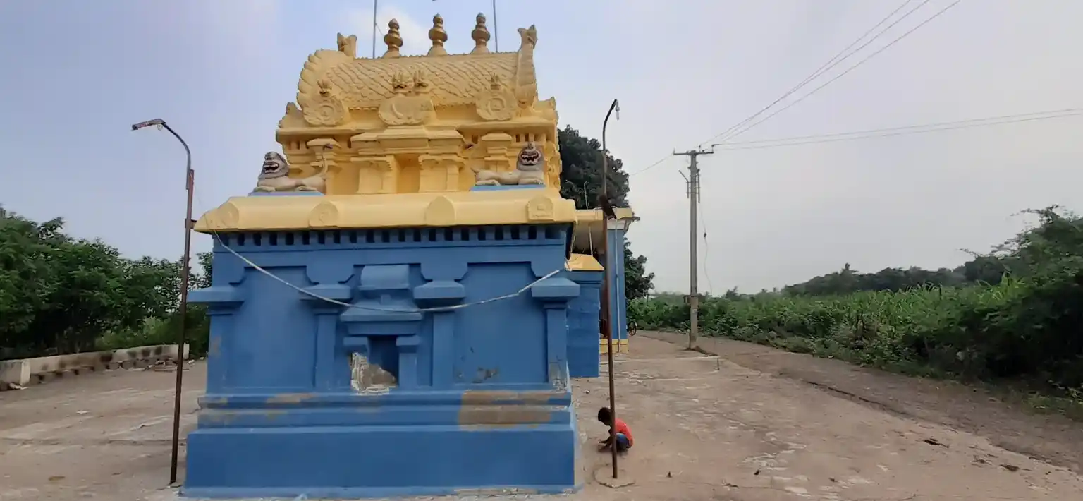 Arulmigu Panaiayamman Temple, Periyakozhapallur - 604406 அருள்மிகு பச்சையம்மன் திருக்கோயில், Periyakozhapallur - 604406, Tiruvannamalai - Ancient Temple Architecture and History Image 3