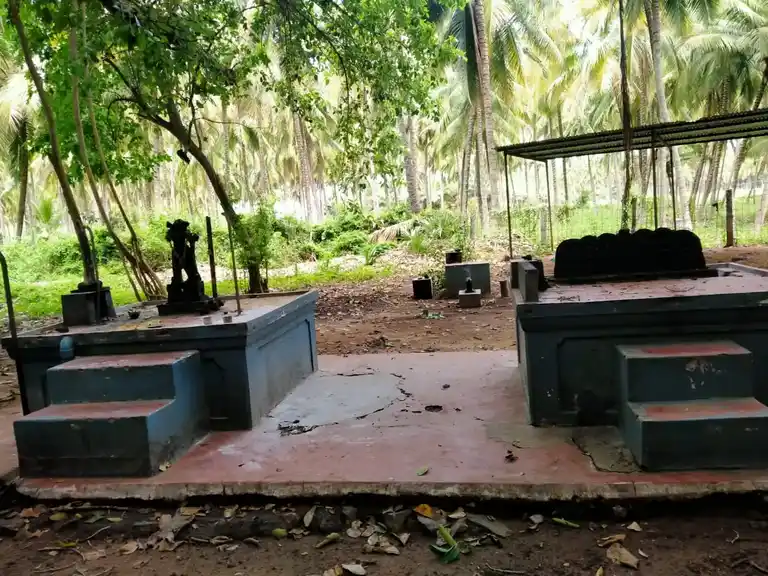 Arulmigu Panaiyadi Karuppanaswamy Temple, Iyampulli - 624610 அருள்மிகு பனையடி கருப்பணசாமி கோயில், Iyampulli - 624610, Dindigul - Ancient Temple Architecture and History Image 2