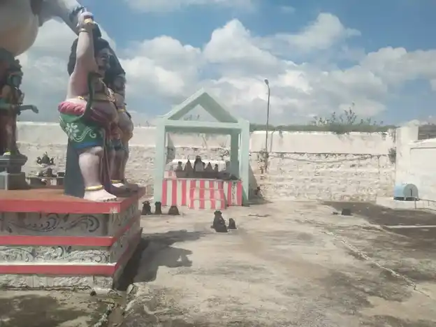 Arulmigu Panaiyur Ayyanar Temple, Jeyankondanilai - 630561 அருள்மிகு. பனையூர் அய்யனார் திருக்கோயில், Jeyankondanilai - 630561, Sivagangai - Ancient Temple Architecture and History Image 3