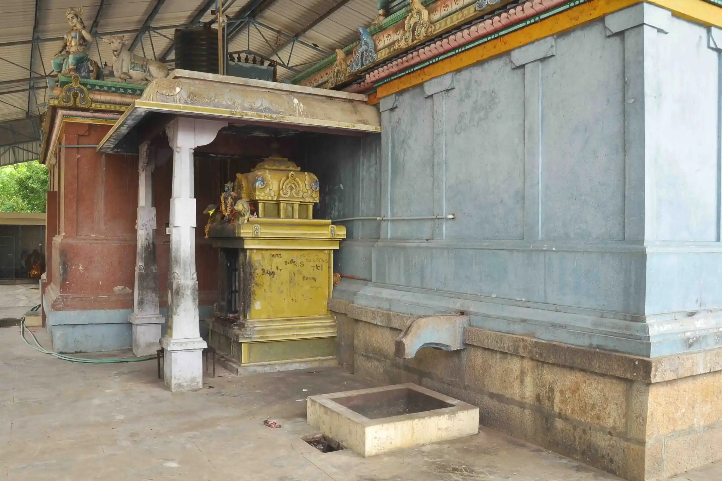 Arulmigu Panankuti Mariyamman Temple, Kothankudi - 609306 அ/மி.பனங்குடி மாரியம்மன் திருக்கோயில், Kothankudi - 609306, Mayiladuthurai - Ancient Temple Architecture and History Image 3