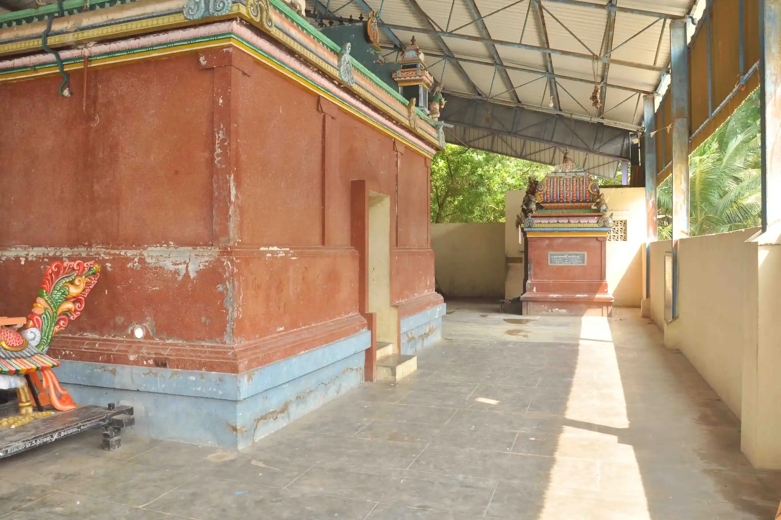 Arulmigu Panankuti Mariyamman Temple, Kothankudi - 609306 அ/மி.பனங்குடி மாரியம்மன் திருக்கோயில், Kothankudi - 609306, Mayiladuthurai - Ancient Temple Architecture and History Image 4