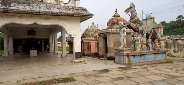 Arulmigu Pananthamudaiya Ayyanar Temple, Palaiyur - 630103 Arulmigu Pananthamudaiya Ayyanar Temple, Palaiyur - 630103, Sivagangai - Ancient Temple Architecture and History Image 4