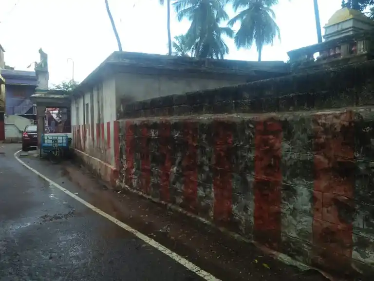 Arulmigu Panayadi Sastha Temple, Village Outer, Vikramasingapura - 627425 அருள்மிகு பனையடி சாஸ்தா திருக்கோயில், Village Outer, Vikramasingapura - 627425, Tirunelveli - Ancient Temple Architecture and History Image 3