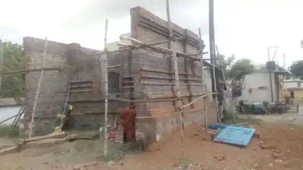 Arulmigu Panayadiyan Temple, Eragudi - 621004 Arulmigu panayadiyan Temple, Eragudi - 621004, Thiruchirappalli - Ancient Temple Architecture and History Image 2