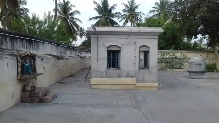 Arulmigu Panchalingeswarar Temple, Mohanur - 637015 அருள்மிகு பஞ்சலிங்கேஸ்வரர் திருக்கோயில், Mohanur - 637015, Namakkal - Ancient Temple Architecture and History Image 4