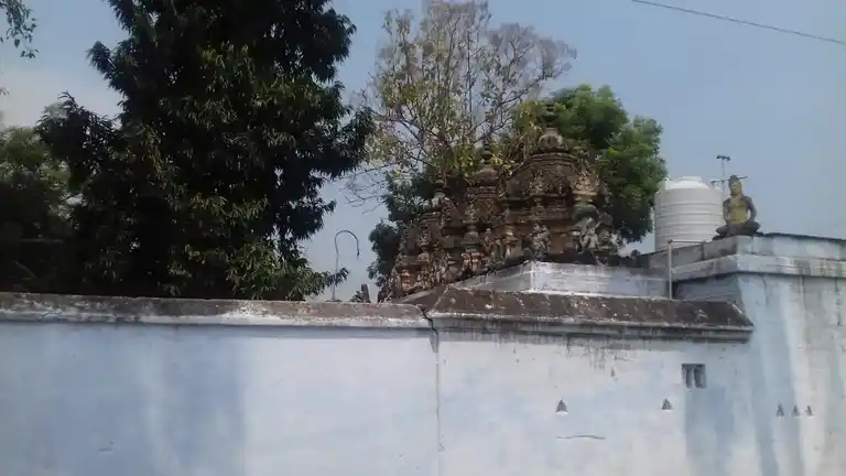 Arulmigu Panchamuga Anjeneyar Temple, Agraharam, Oruvanthur - 637015 அருள்மிகு பஞ்சமுக ஆஞ்சநேயர் திருக்கோயில், அக்ரஹாராம், ஒருவந்தூர் - 637015, Namakkal - Ancient Temple Architecture and History Image 2