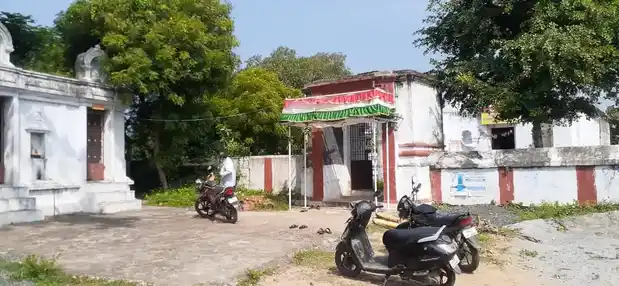 Arulmigu Panchavarneeswarar Temple, Inside The Village, Ikkadu - 602021 Temple