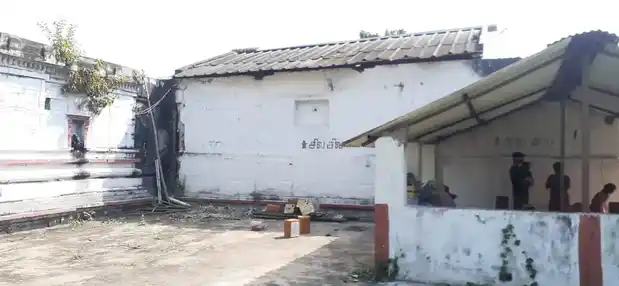 Arulmigu Panchavarneeswarar Temple, Inside The Village, Ikkadu - 602021 Arulmigu Panchavarneeswarar Temple, Inside The Village, Ikkadu - 602021, Tiruvallur - Ancient Temple Architecture and History Image 3