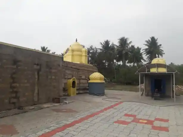 Arulmigu Pandeeswarar Temple, Karumapuram - 637302 அருள்மிகு பாண்டீஸ்வரர் திருக்கோயில், Karumapuram - 637302, Namakkal - Ancient Temple Architecture and History Image 3