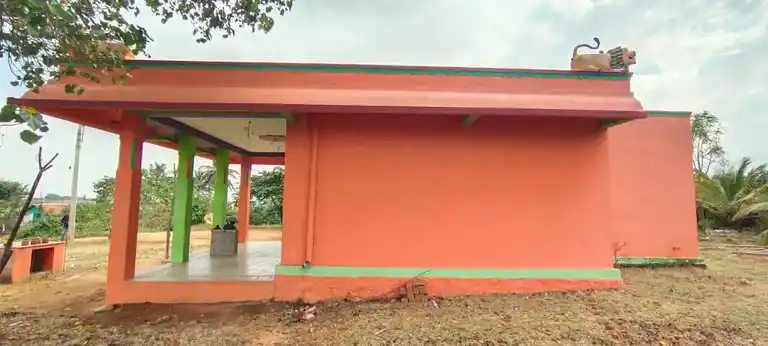 Arulmigu Pandeswaram Anjaneya Swamy Temple, Thandarai - 635107 அருள்மிகு ஆஞ்சநேயசாமி திருக்கோயில், தண்டரை - 635107, Krishnagiri - Ancient Temple Architecture and History Image 3