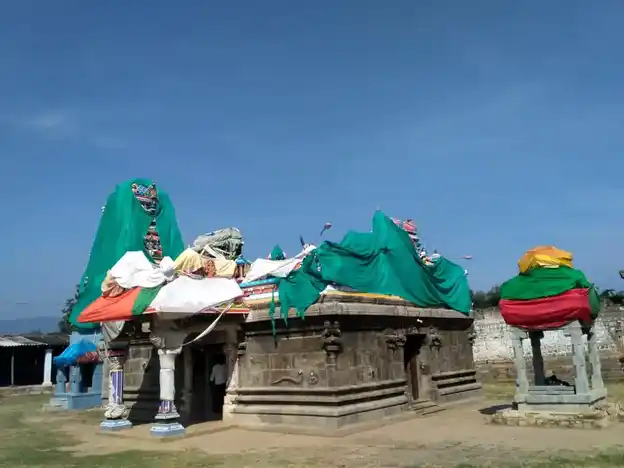 Arulmigu Pandeswarasamy Temple, Devarmalai, Bargur - 638501 அருள்மிகு பந்தேஸ்வரர் திருக்கோயில், தேவர்மலை, Bargur - 638501, Erode - Ancient Temple Architecture and History Image 3