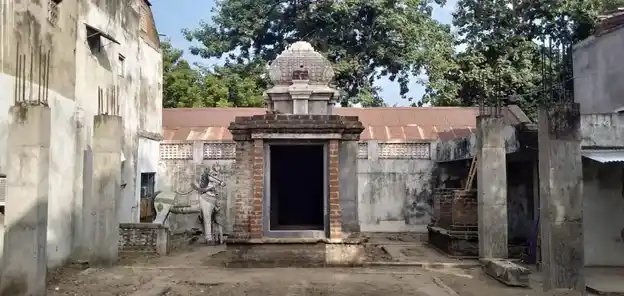 Arulmigu Pandiazhagar Iyyanar Temple, Villupuram - 605602 அருள்மிகு பாண்டி அழகர் அய்யனார் திருக்கோயில், விழுப்புரம் - 605602, Viluppuram - Ancient Temple Architecture and History Image 2