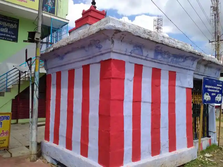 Arulmigu Pandrimadasamy Temple, Courtallam - 627802 Arulmigu Pandrimadasamy Temple, Courtallam - 627802, Tenkasi - Ancient Temple Architecture and History Image 2