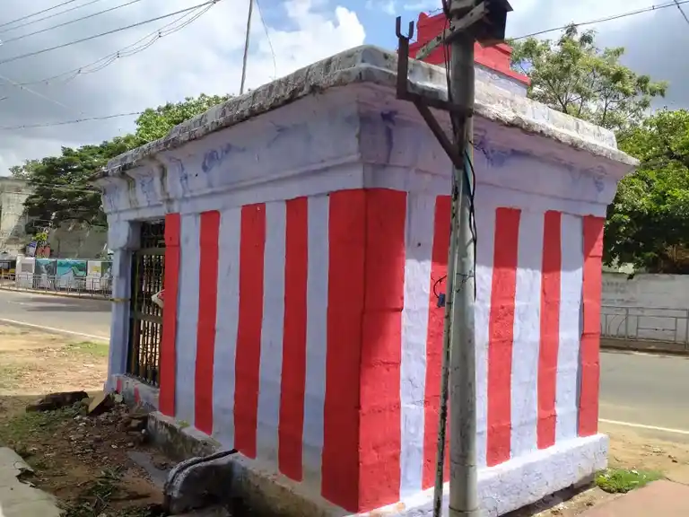 Arulmigu Pandrimadasamy Temple, Courtallam - 627802 Arulmigu Pandrimadasamy Temple, Courtallam - 627802, Tenkasi - Ancient Temple Architecture and History Image 3