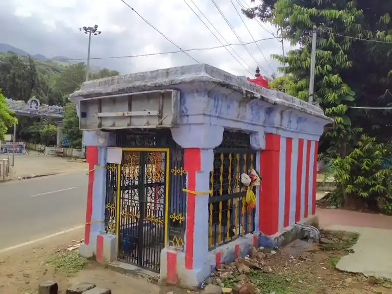 Arulmigu Pandrimadasamy Temple, Courtallam - 627802 Arulmigu Pandrimadasamy Temple, Courtallam - 627802, Tenkasi - Ancient Temple Architecture and History Image 6