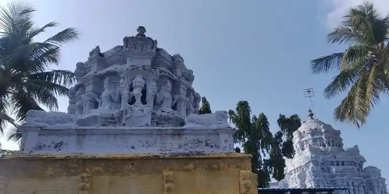 Arulmigu Panjanatheeswarar Temple, Ladapuram - 621121