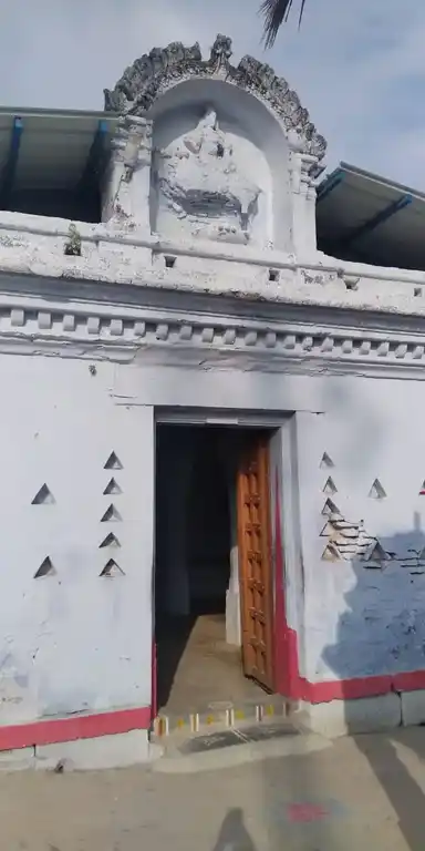 Arulmigu Panjanatheeswarar Temple, Ladapuram - 621121 அருள்மிகு பஞ்சநதீஸ்சுவரர் திருக்கோயில், Ladapuram - 621121, Perambalur - Ancient Temple Architecture and History Image 2