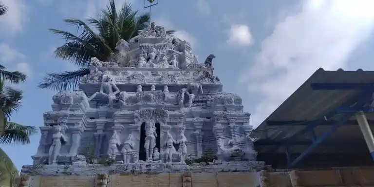 Arulmigu Panjanatheeswarar Temple, Ladapuram - 621121 அருள்மிகு பஞ்சநதீஸ்சுவரர் திருக்கோயில், Ladapuram - 621121, Perambalur - Ancient Temple Architecture and History Image 4