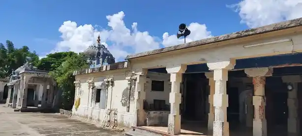 Arulmigu Panjavadeeswarar Swamytemple, Anadhandavapuram - 609118 பஞ்சவடீஸ்வரர், ஆனந்தத்தாண்டவபுரம் - 609118, Mayiladuthurai - Ancient Temple Architecture and History Image 2