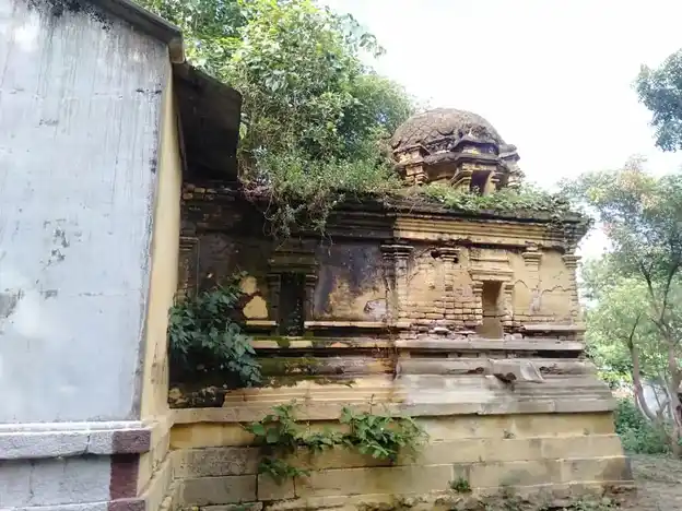 Arulmigu Pannaganathswamy Temple, Evoor - 621202 Arulmigu Pannaganathswamy Temple, Evoor - 621202, Thiruchirappalli - Ancient Temple Architecture and History Image 3