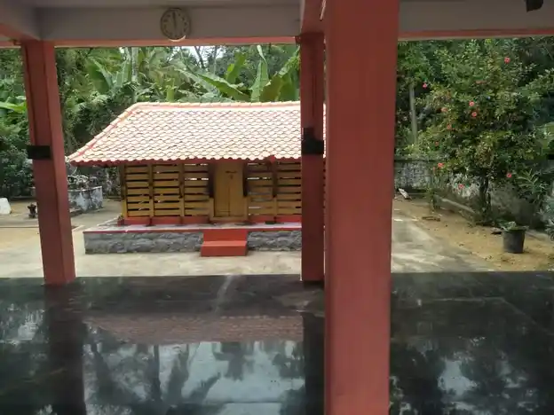 Arulmigu Panniyottu Thampuran Temple, Panniyodu, Ponmanai - 629161 Temple