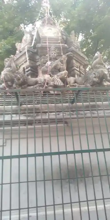 Arulmigu Papathiamman Temple, Sarpanar Pettai, Arani - 632301 அருள்மிகு பாப்பாத்தியம்மன் திருக்கோயில், சார்பான பேட்டை, ஆரணி - 632301, Tiruvannamalai - Ancient Temple Architecture and History Image 3