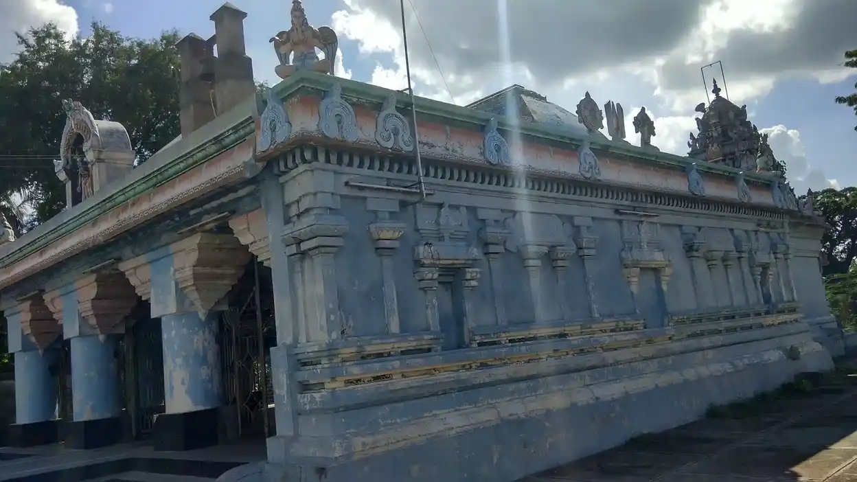 Arulmigu Paramanatharamagobalaswamy Temple, Nallichery - 614206 அருள்மிகு பரசுராம ராஜகோபாலசுவாமி திருக்கோயில், Nallichery - 614206, Thanjavur - Ancient Temple Architecture and History Image 6