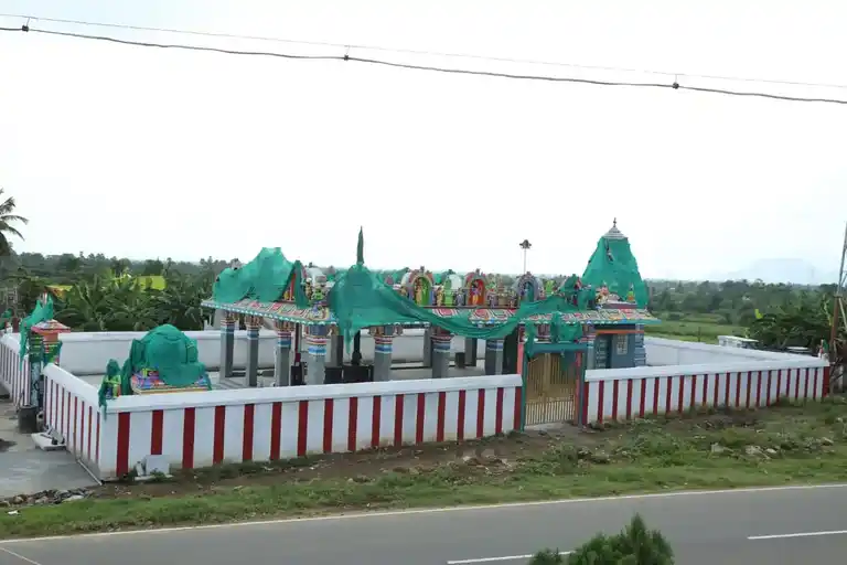 Arulmigu Parameshwaraswamy Senrayaperumal Temples, Periyasoragai - 636502