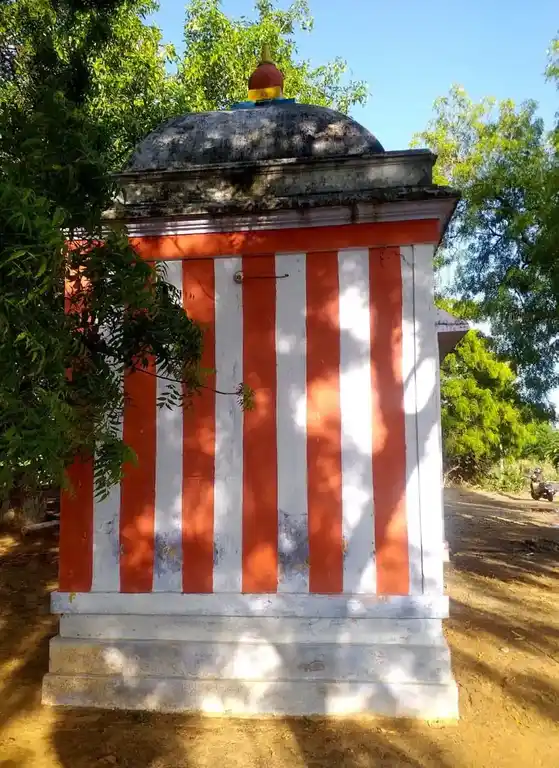 Arulmigu Parameshwari And Narayanasamy Temple, South Rajapathi - 628207 அருள்மிகு பரமேஸ்வரி மற்றும் நாராயணசாமி திருக்கோயில், South Rajapathi - 628207, Thoothukudi - Ancient Temple Architecture and History Image 3