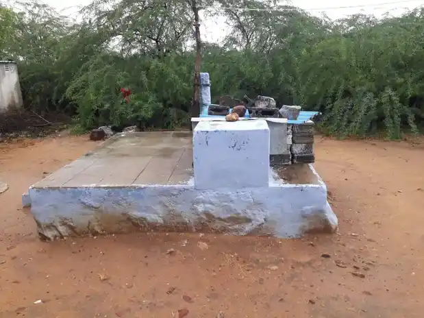 Arulmigu Parameswariamman Temple, Melakallur - 627010