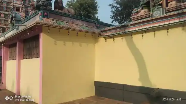 Arulmigu Paravai Nayagiamman Temple, Paravai - 625402 Arulmigu Paravai Nayagiamman Temple, Paravai - 625402, Madurai - Ancient Temple Architecture and History Image 2