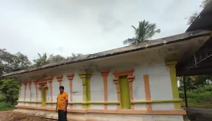 Arulmigu Parivardana Ramalingeswarar Temple, Inside The Village, Vadathillai - 602026