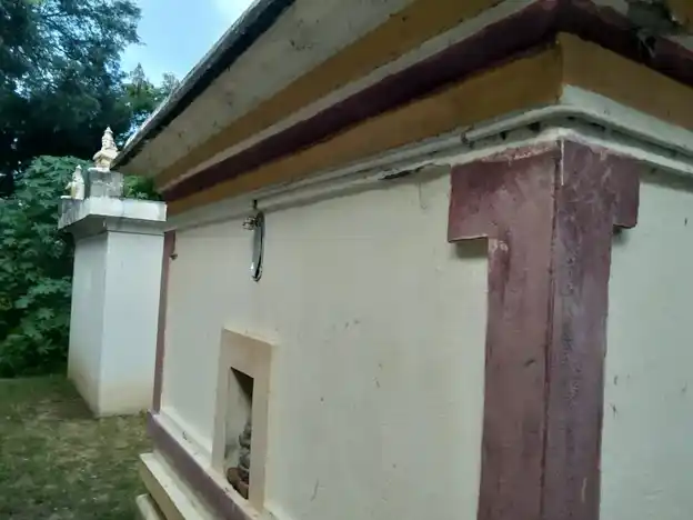 Arulmigu Parvadeeswarar Temple, Narasingapuram - 631402 அருள்மிகு பார்வதீஸ்வரர் திருக்கோயில், Narasingapuram - 631402, Tiruvallur - Ancient Temple Architecture and History Image 3