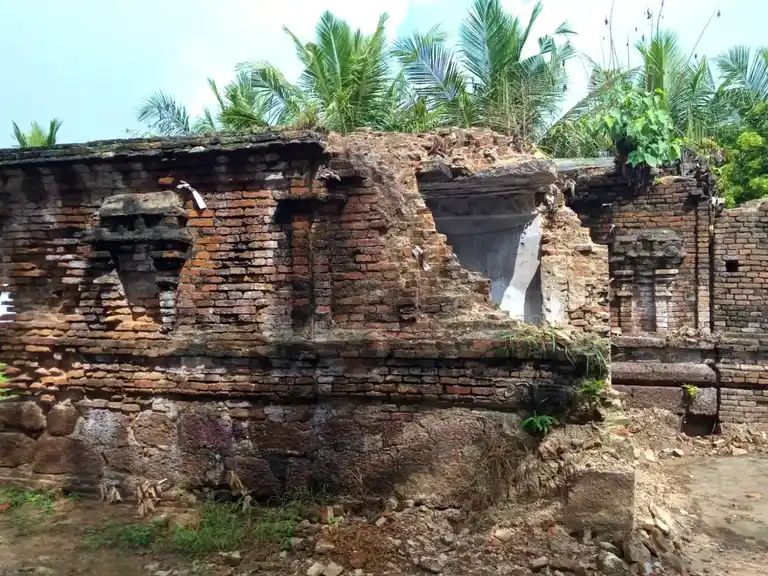 Arulmigu Parvadheeswarar Temple, Methur - 601204 அருள்மிகு பருவதீஸ்வரர் திருக்கோயில், மேத்தூர் - 601204, Tiruvallur - Ancient Temple Architecture and History Image 8