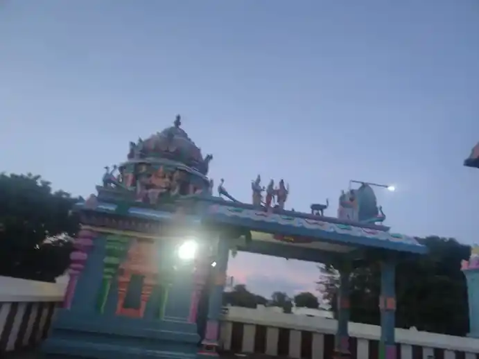 Arulmigu Parvatheeswarar Temple, Inside The Village,, Nallavadi - 602001 அருள்மிகு பர்வதீஸ்வரர் திருக்கோயில், Inside The Village,, Nallavadi - 602001, Tiruvallur - Ancient Temple Architecture and History Image 10