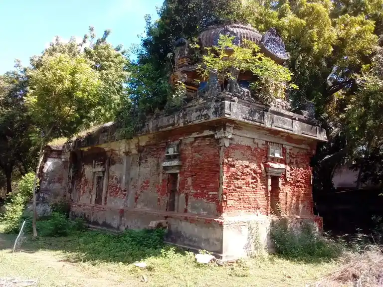 Arulmigu Parvatheswarar Temple, Ayyapadi - 609304 அருள்மிகு பார்வதீஸ்வரர் திருக்கோயில், Ayyapadi - 609304, Mayiladuthurai - Ancient Temple Architecture and History Image 2