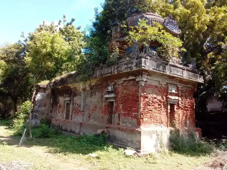 Arulmigu Parvatheswarar Temple, Ayyapadi - 609304 அருள்மிகு பார்வதீஸ்வரர் திருக்கோயில், Ayyapadi - 609304, Mayiladuthurai - Ancient Temple Architecture and History Image 6