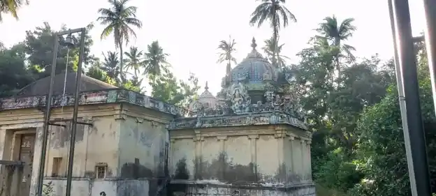 Arulmigu Parwatheeswarar Temple, Pazhayar - 609403