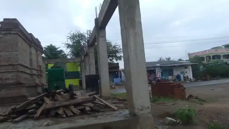 Arulmigu Pasubatheeswarar Temple, Avani Perur West - 637105 Arulmigu Pasubatheeswarar Temple, ஆவணி பேரூர் மேற்கு - 637105, Salem - Ancient Temple Architecture and History Image 3